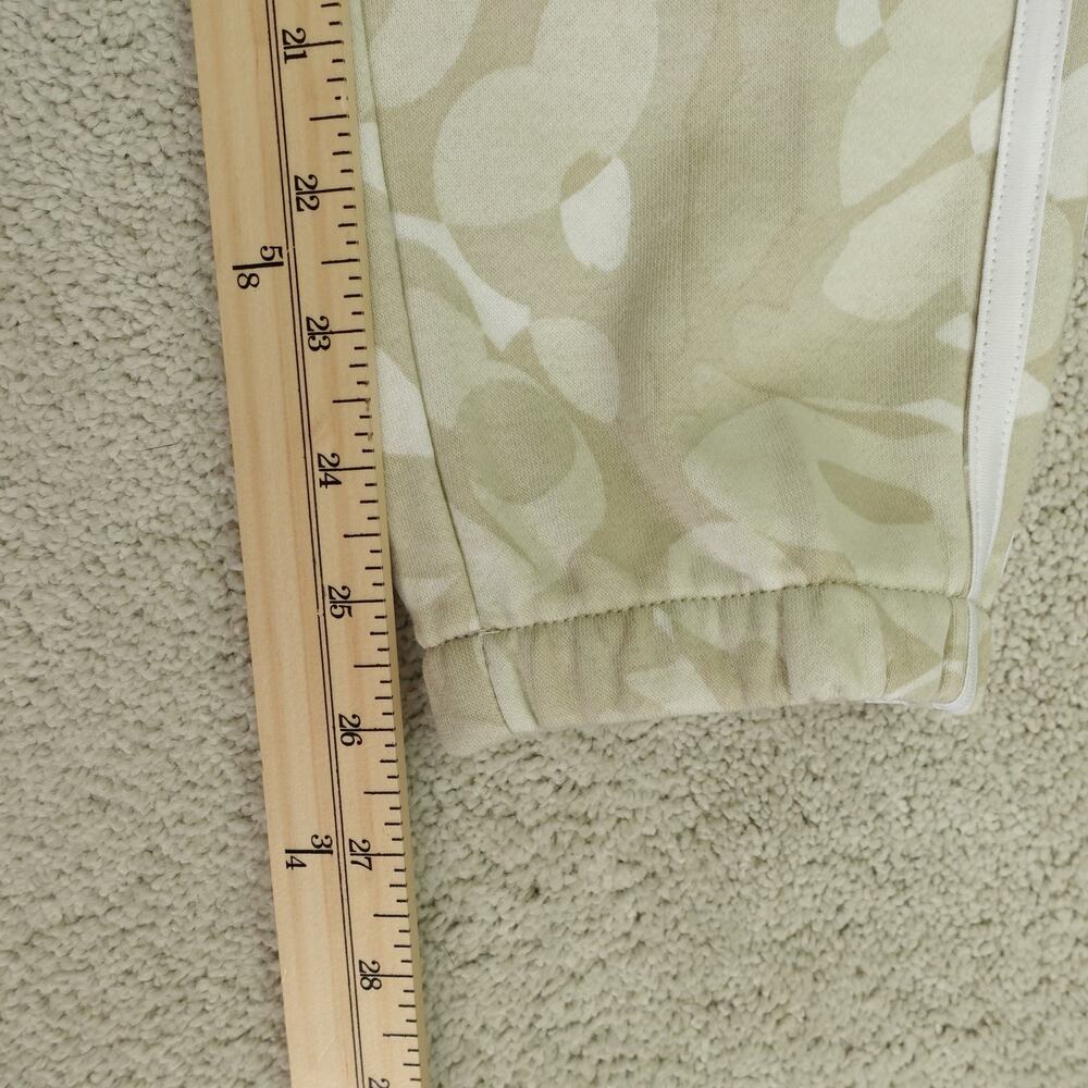 NWT adidas Big Girls 3-Stripe Fleece Jogger Pants Floral Camo Tan Size L/14 - Picture 4 of 8